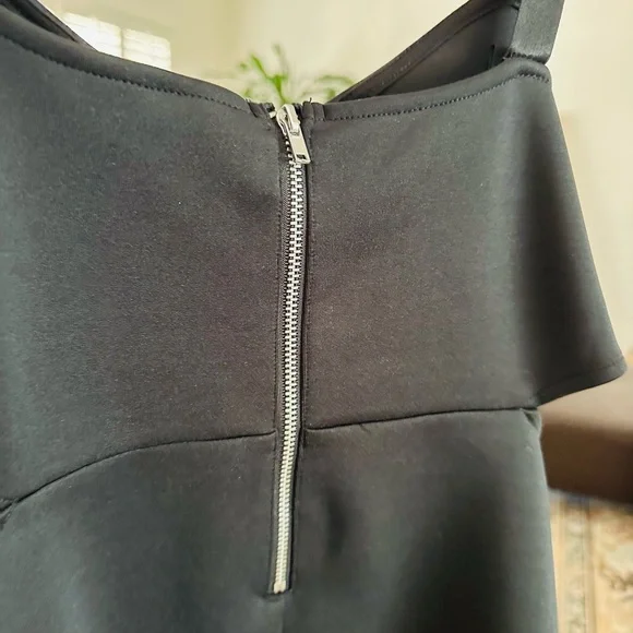 H&M Black Bodycon Cocktail Dress w Front & Side Cutouts & Spaghetti Straps Sz M - Picture 6 of 8